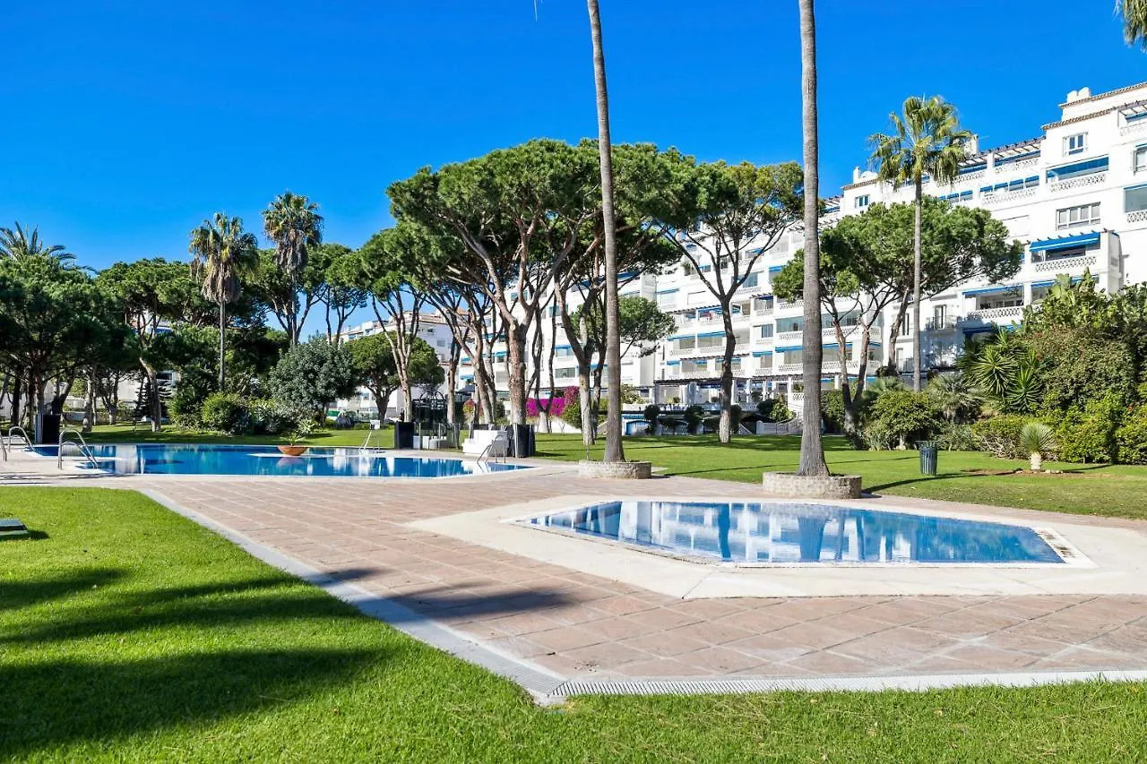 Stylish Sea View Apartment In Playas Del Duque Marbellac 0*,